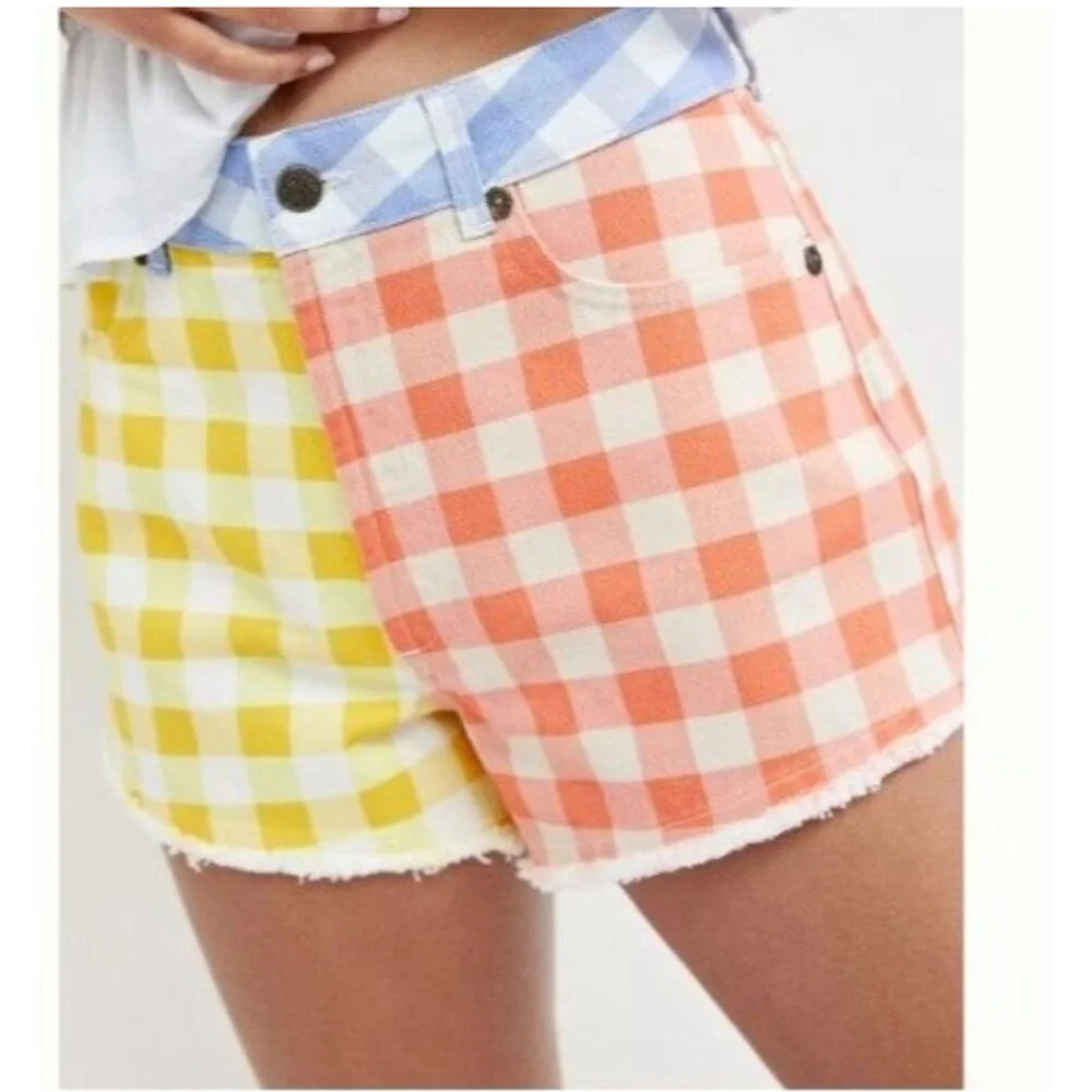Farm Rio Gingham High Rise Shorts Size Small Red Blue Yellow Denim Cut Off - Picture 2 of 12